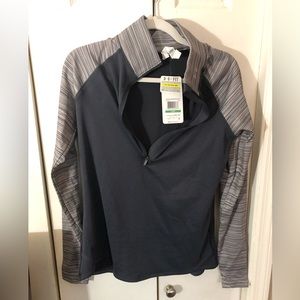 NWT Under Armour 1/4 zip top